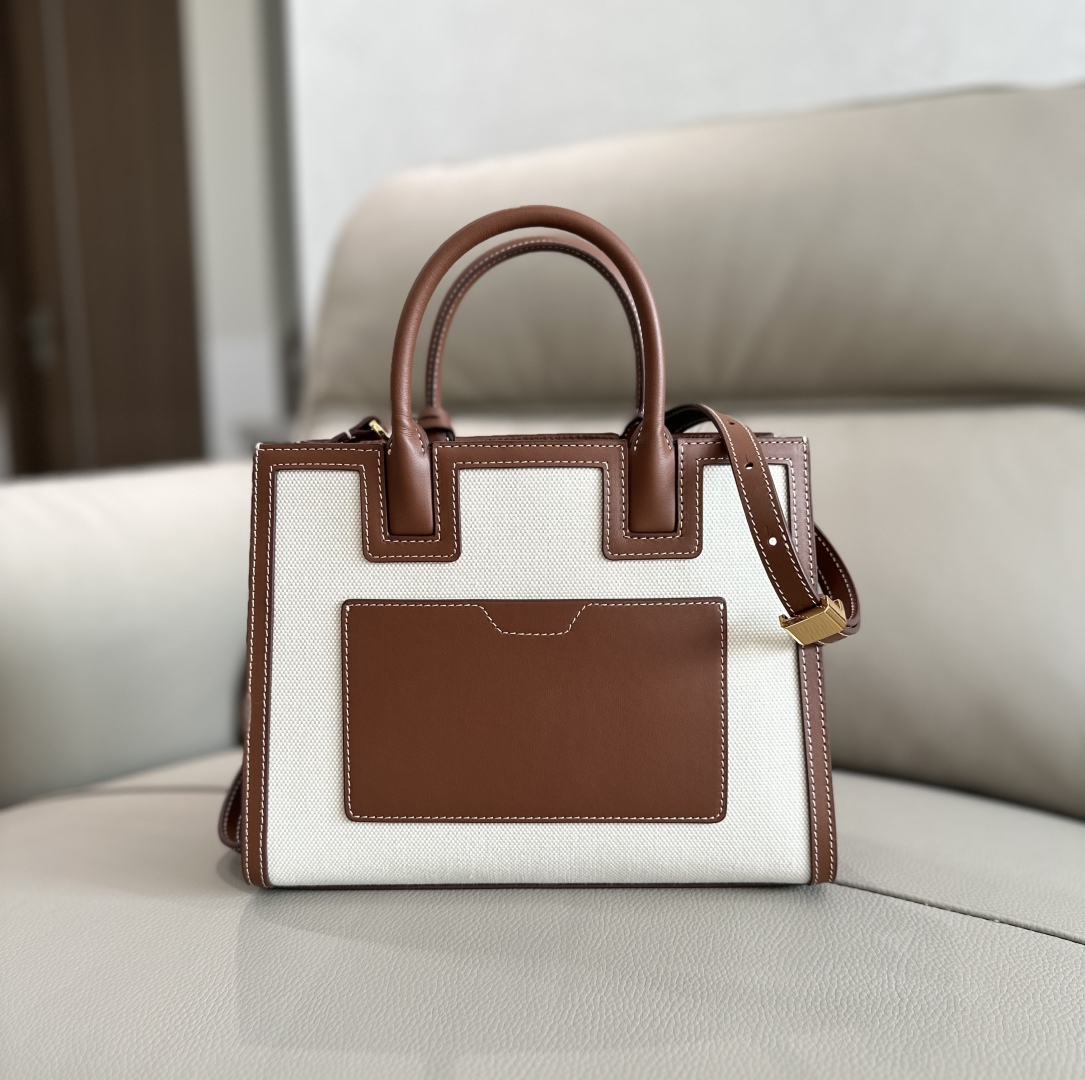 BURBERRY  04459