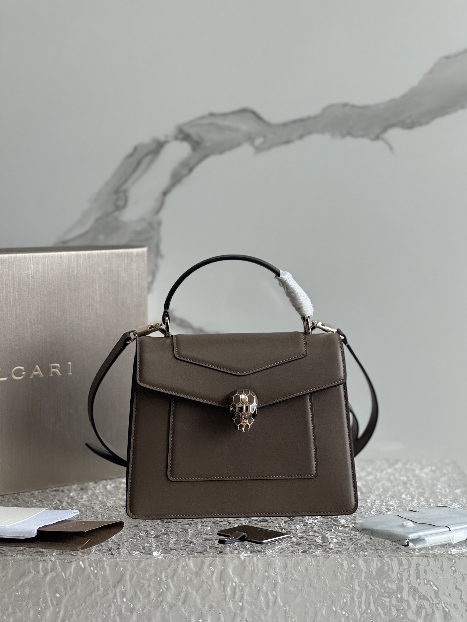 Bvlgari Leather Exterior Satchel/Top Handle Bag Bvlgari  00089