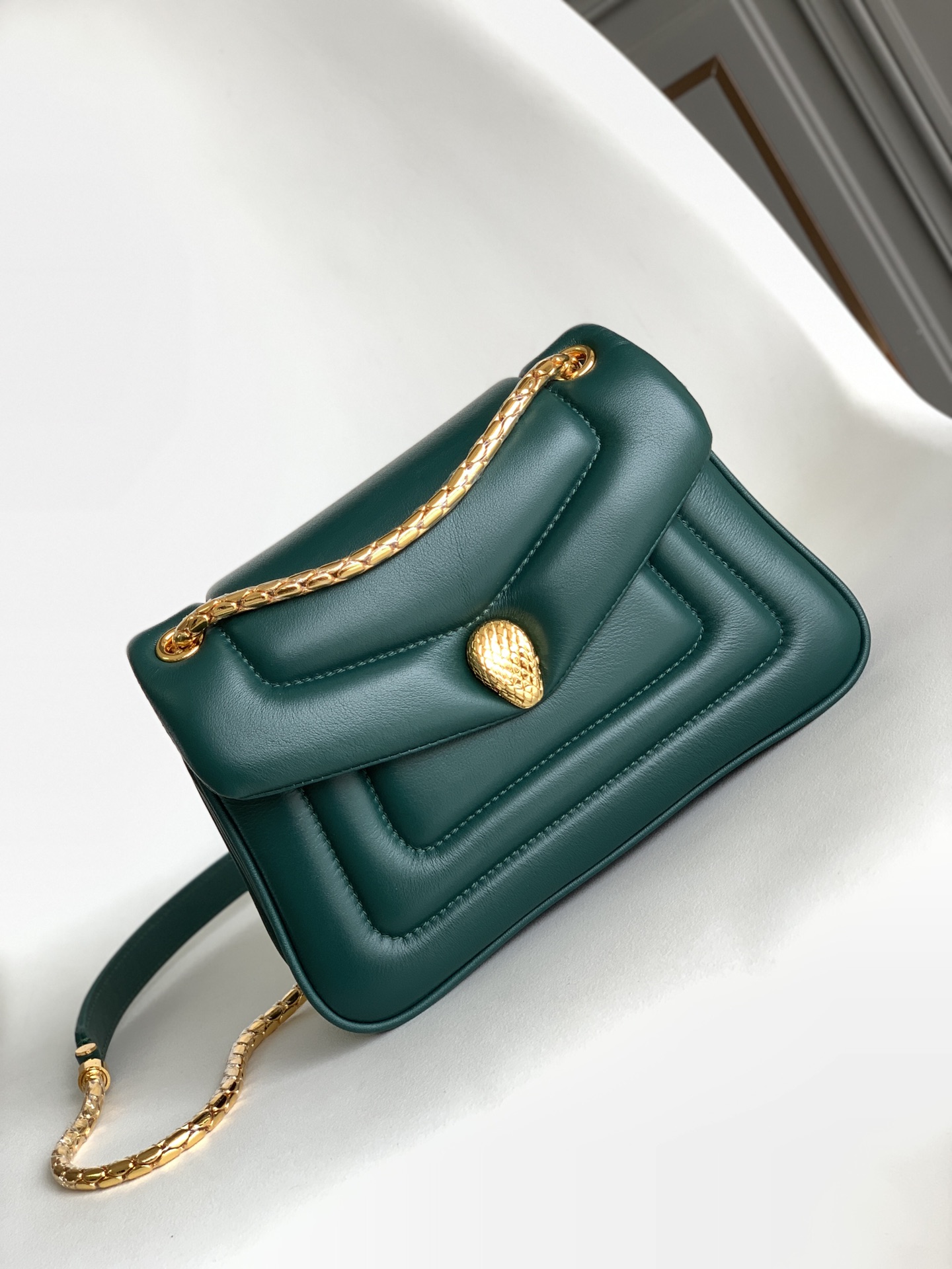 bag BVLGARI SERPENTI CALFSKIN GREEN Bvlgari 0479