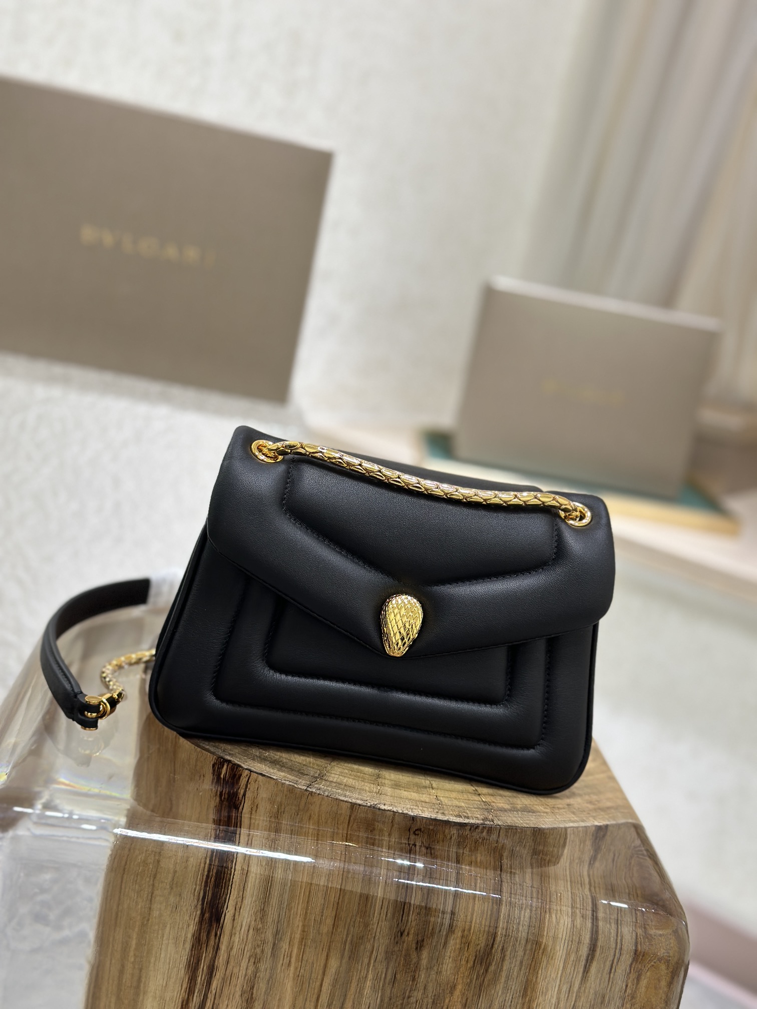 Bvlgari Serpenti Reverse Shoulder Bag 292118 8052749243547 – Handbags,