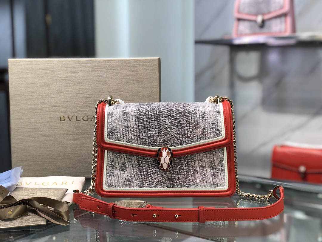 BVLGARI Serpenti Chain Shoulder Bag / Calfskin & Bvlgari 5428