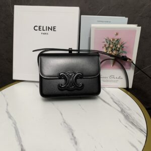 eBay CELINE Cuir Triomphe Chain Shoulder Bag 19924 Shiny