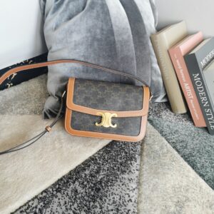 CELINE Classique Triomphe Bag ‘Brown’ – 191242BZ4 04LU |