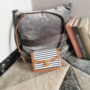Celine CLASSIQUE TRIOMPHE BAG 191242DKU.07AT – BORDER-GARA
