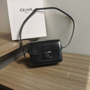 Celine TEEN TRIOMPHE BAG IN Shiny Calfskin – BLACK | CELINE