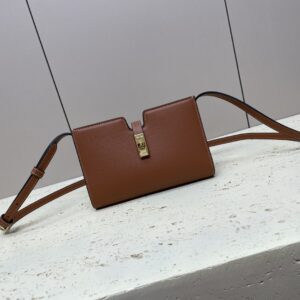 Celine POCHETTE 16 BANDOULIERE EN VEAU SOUPLE GRAINE – TAN | CELINE