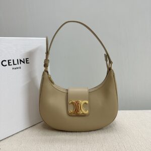 .Celine Women Ava Triomphe Medium Leather Shoulder Bag