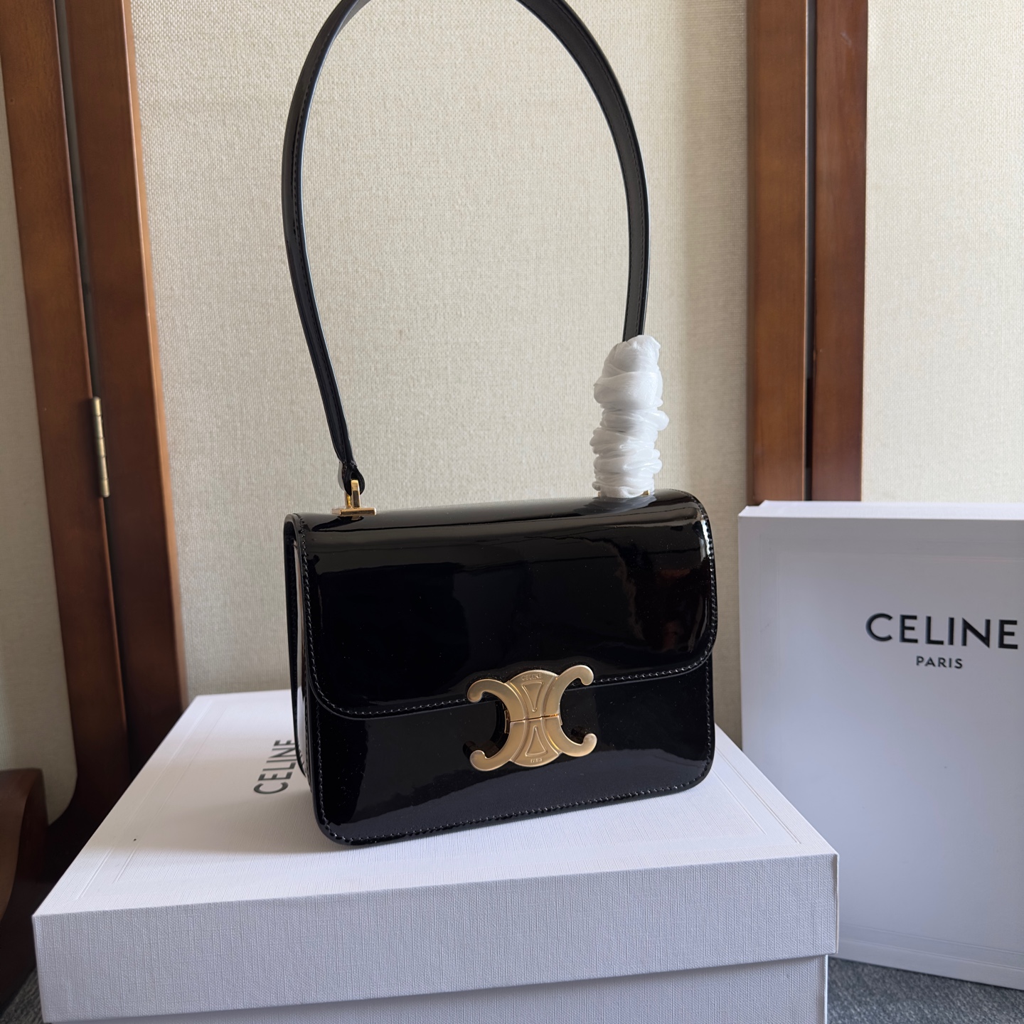 Celine Teen Garance Shoulder Bag Women In Black |