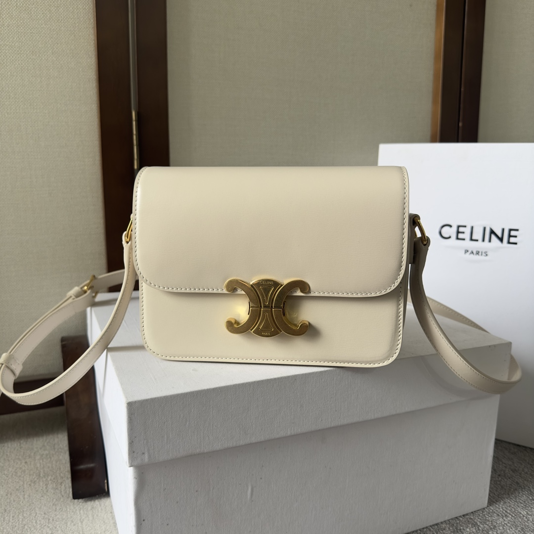 CELINE Shiny Calfskin Small Triomphe Vanilla 735375 |
