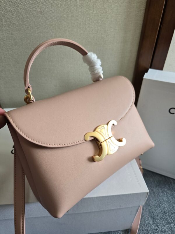 CELINE Shiny Calfskin Teen Besace Safari 1447098 |
