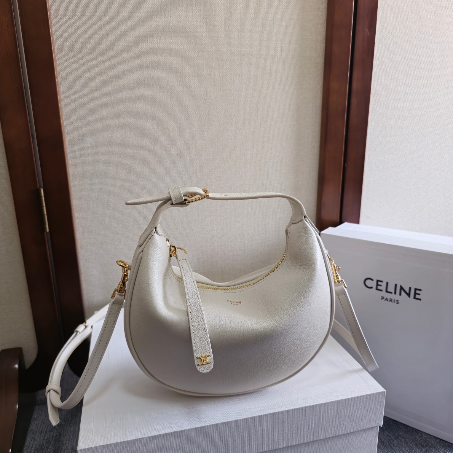 CELINE TEEN CELINE LULU IN SUPPLE GRAINED CALFSKIN