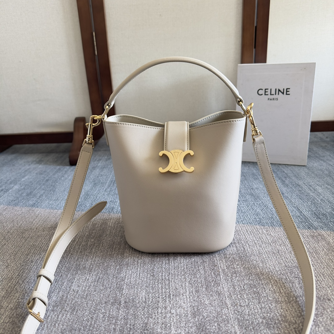 Celine SMALL LOUISE BAG IN SMOOTH CALFSKIN – Modern