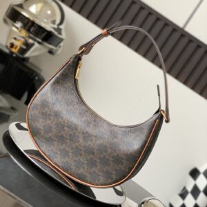 Céline Pre-Owned 2022 Coated Canvas Triomphe Ava Shoulder