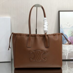 CELINE Hippo Drawstring Cuir Triomphe Tote Bag Calfskin