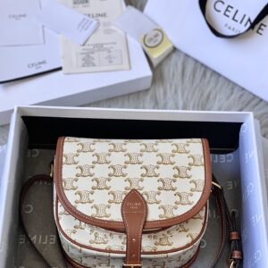 Celine Medium Folco bag in Triomphe Canvas and calfskin – WHITE |