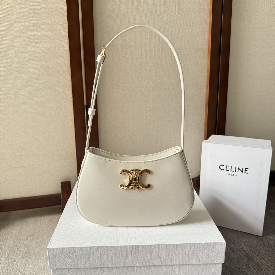 Céline Pre-Owned 2020s Daily Triomphe Shoulder Bag | White