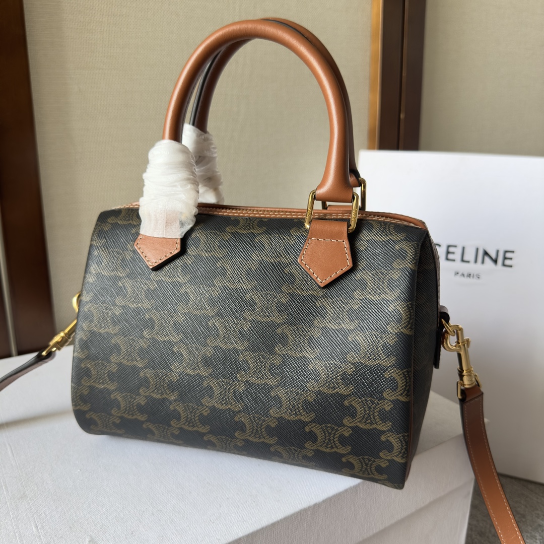 Céline Celine Cuir Triomphe Small Boston Shoulder Bag