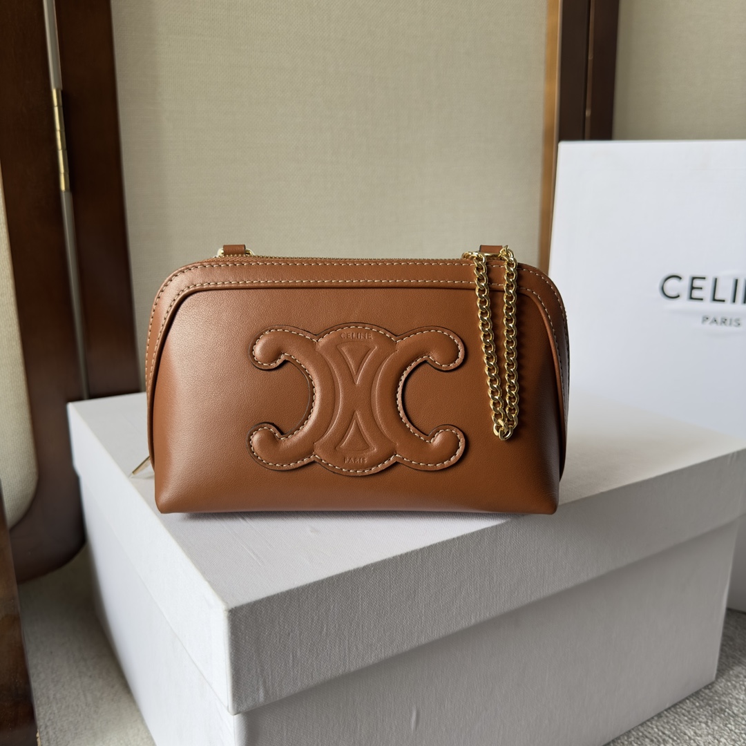 Celine CELINE Folco Cuir Triomphe Shoulder Bag Calfskin brown