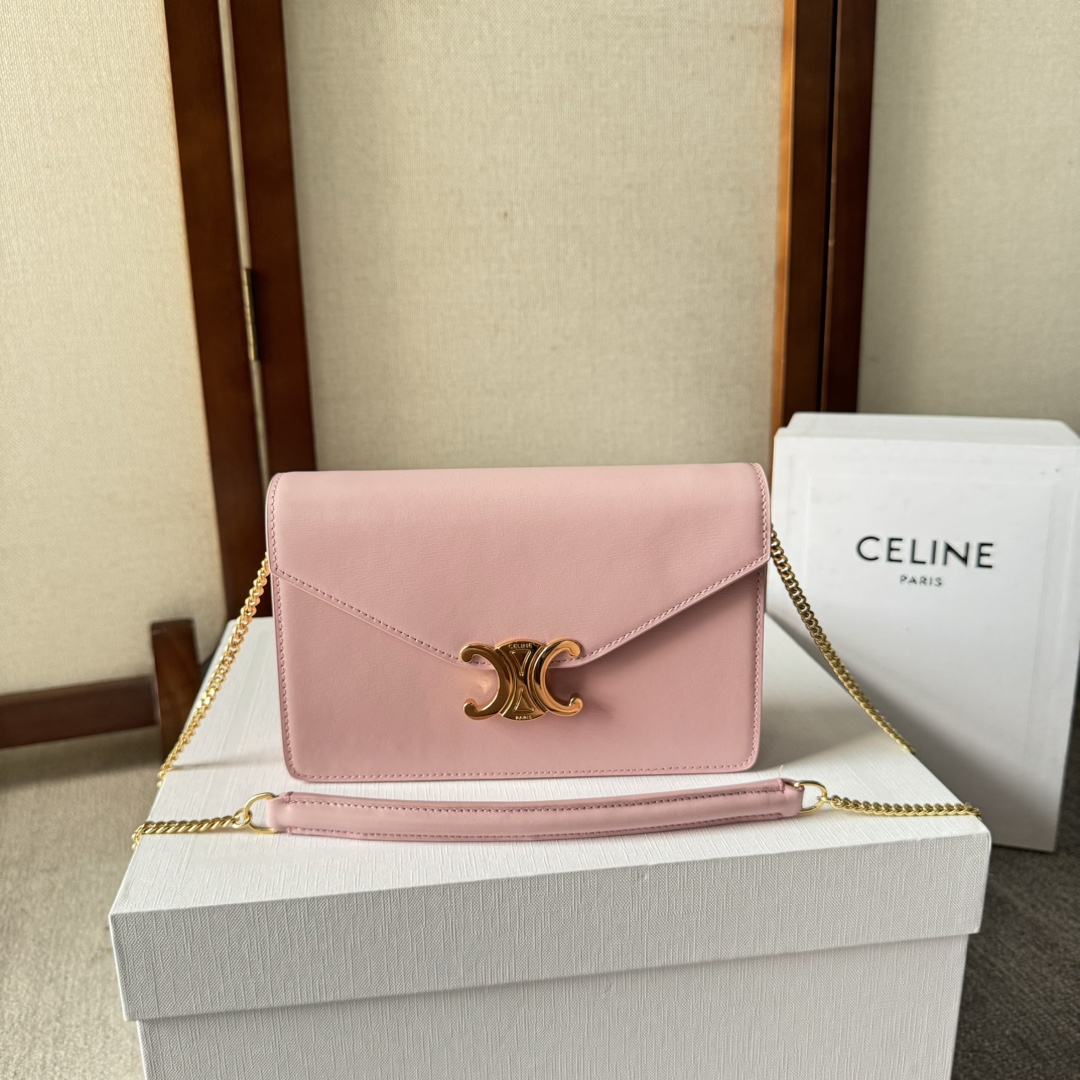 Celine WALLET ON CHAIN MARGO IN SHINY CALFSKIN – ROSE |