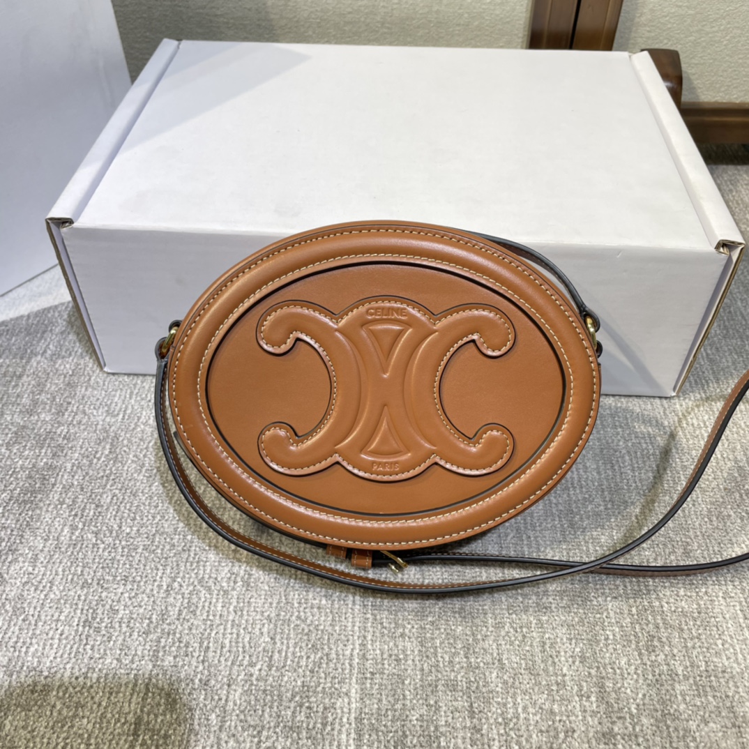 CELINE Smooth Calfskin Cuir Triomphe Oval Bag Tan 1047225