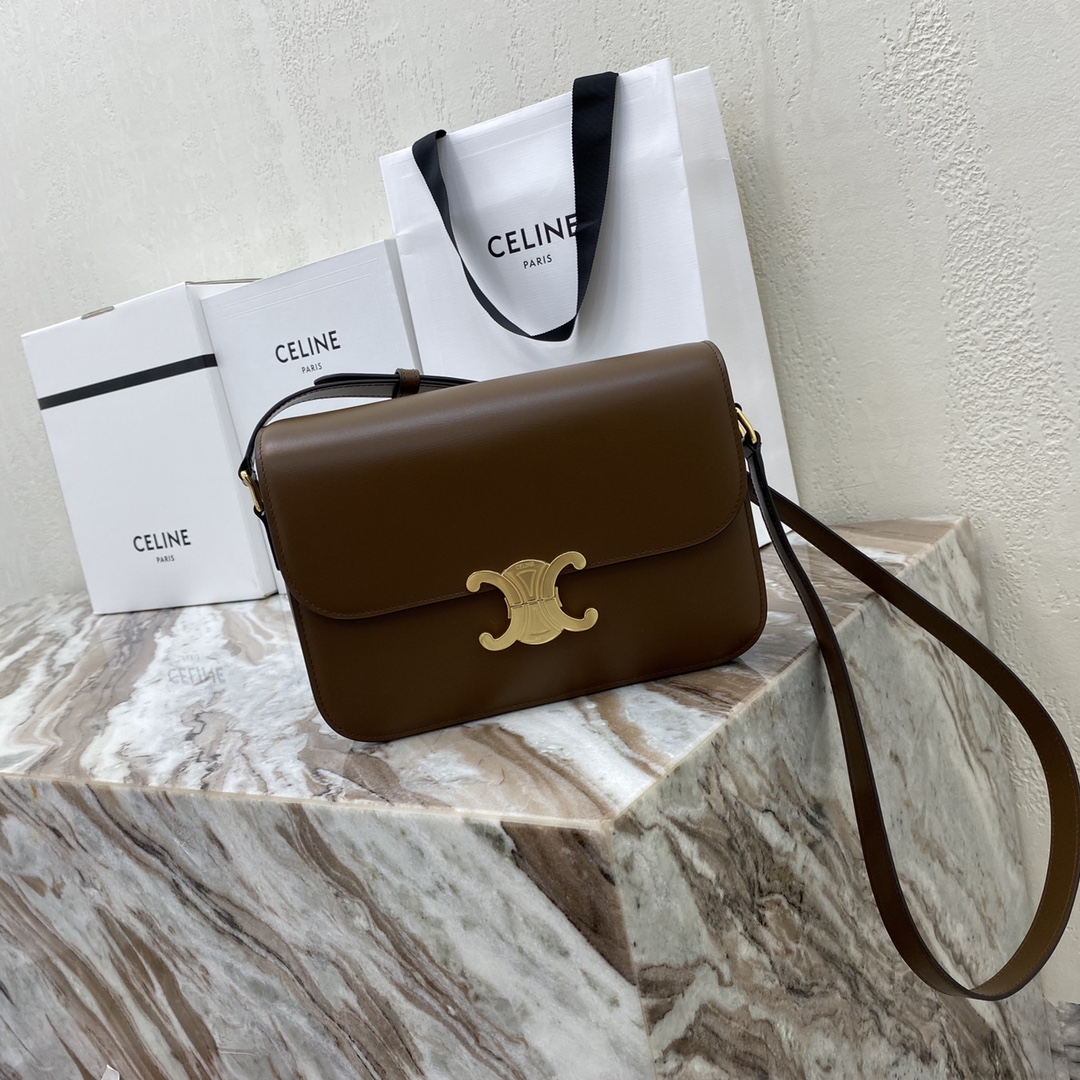 Celine Teen Triomphe Bag in shiny calfskin – GLAZED BROWN | CELINE