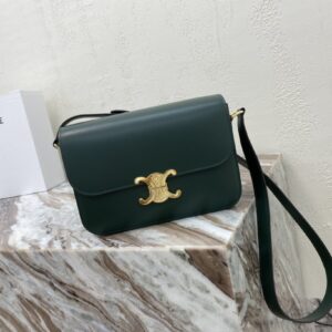Celine TEEN TRIOMPHE BAG IN shiny calfskin – AMAZONE | CELINE