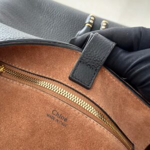 Chloé 01159