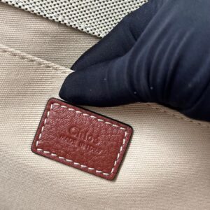 Chloé 01699
