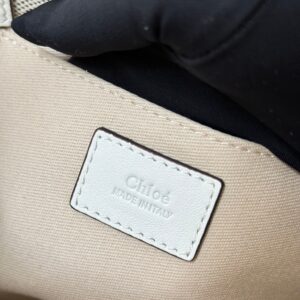Chloé 01709