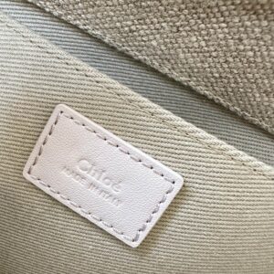 Chloé 01799