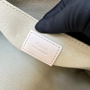 Chloé 01819