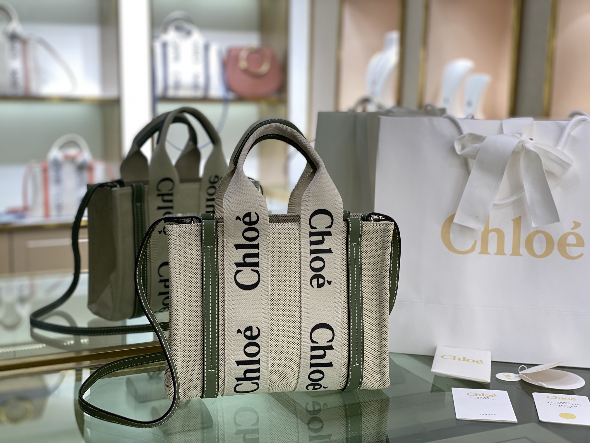 Chloé Chloé Small Woody Tote Bag green