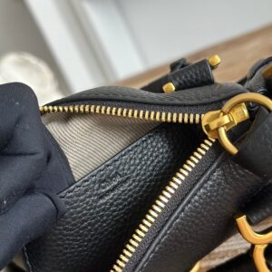 Chloé 02359
