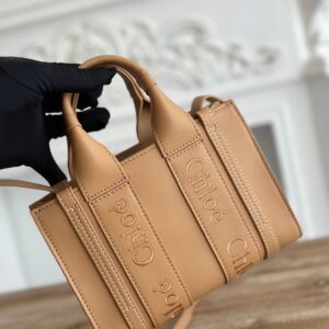 Chloé 02558