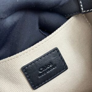 Chloé 02689