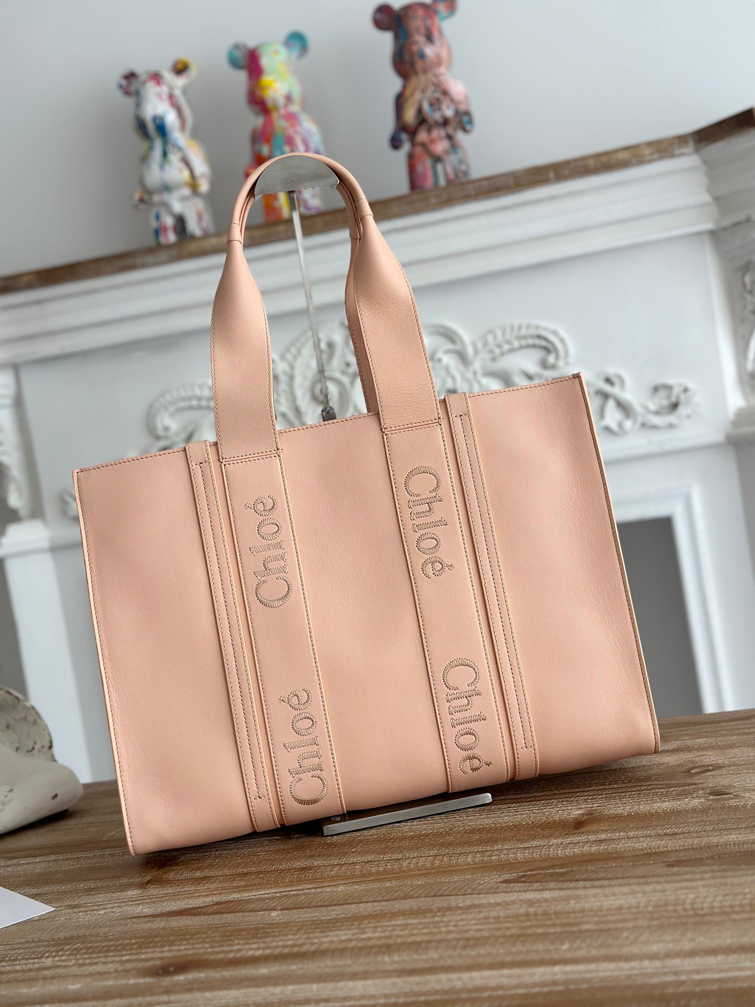 CHLOE Calfskin Medium Woody Tote Nomad Beige 1554266 |