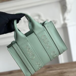 Chloé 02779