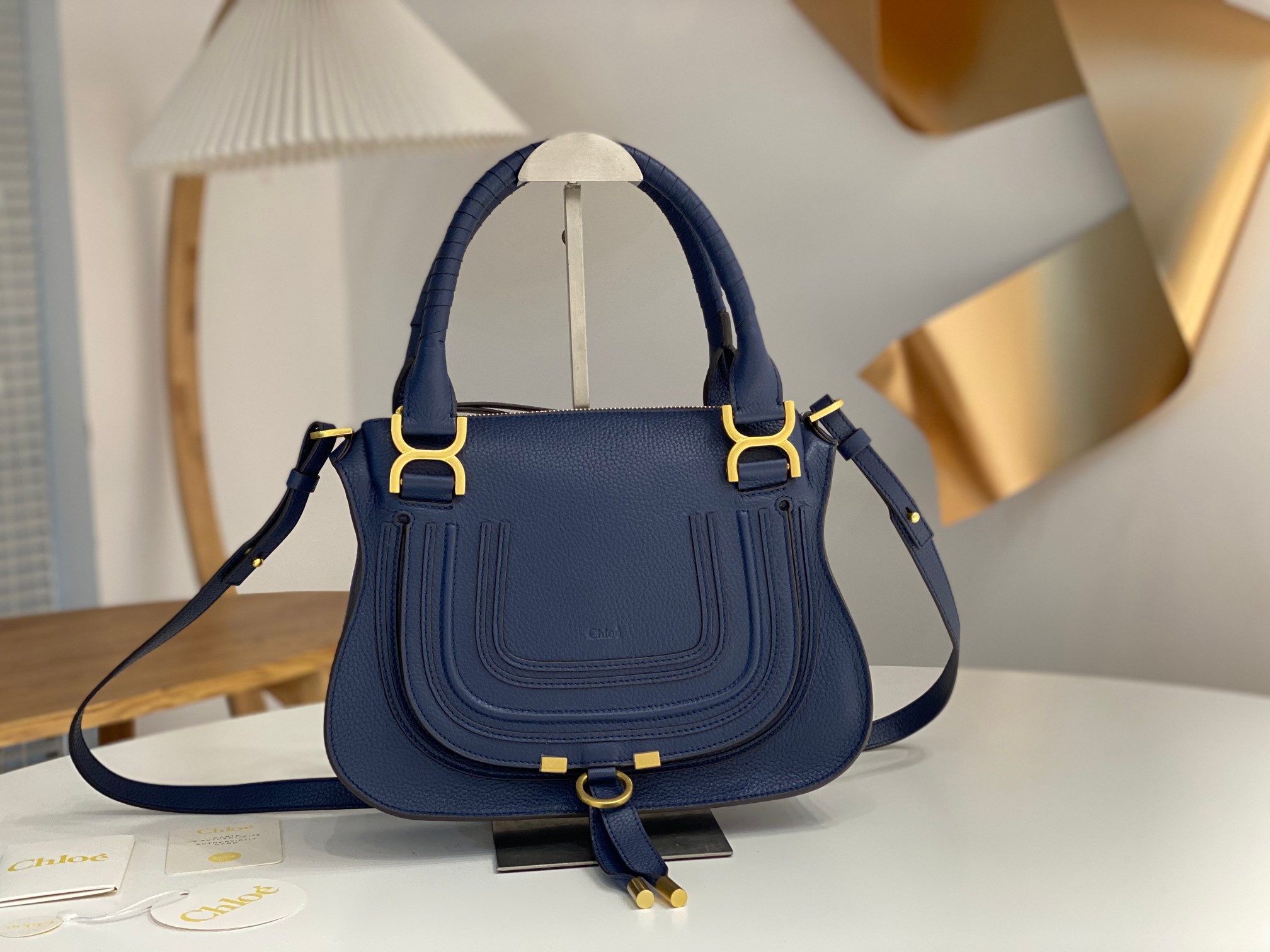 Chloé Chloé Small Marcie Bag In Grained Leather in Navy |