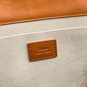 Chloé 1319