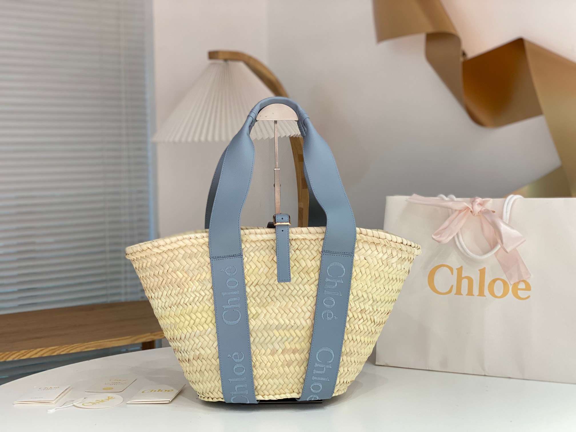 Chloé Beige & Blue Medium Sense Basket Tote Chloe