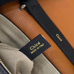 Chloé 1779