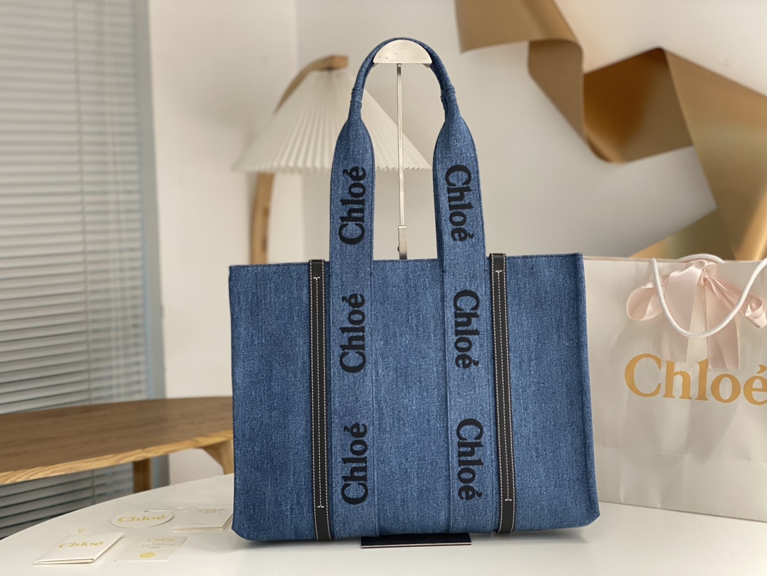 Chloe Woody Medium Tote Bag hand Bag Women’s Blue Navy