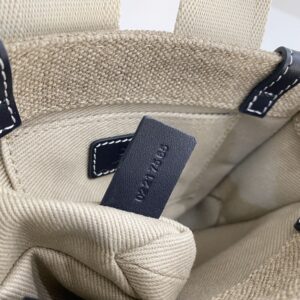Chloé 2439