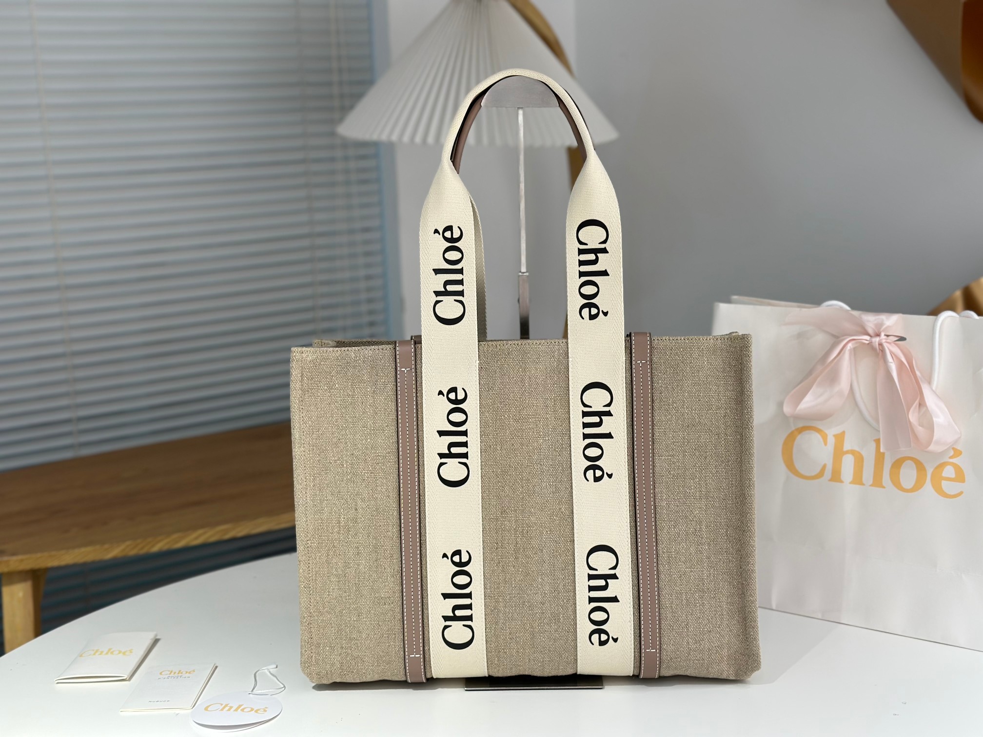 Chloé Chloé Large Woody Tote Bag In Linen | Chloé