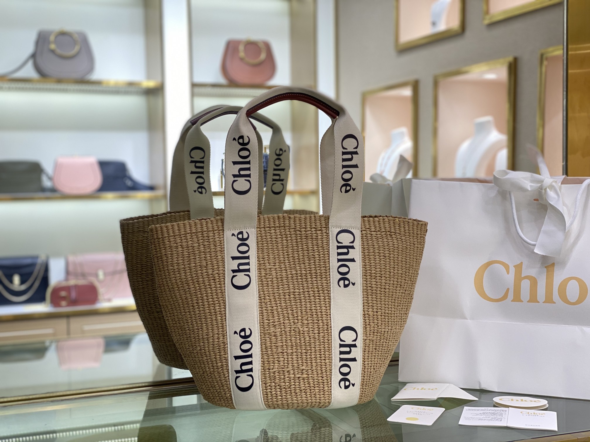 Chloé Large Woody Basket | White Timeless Essential