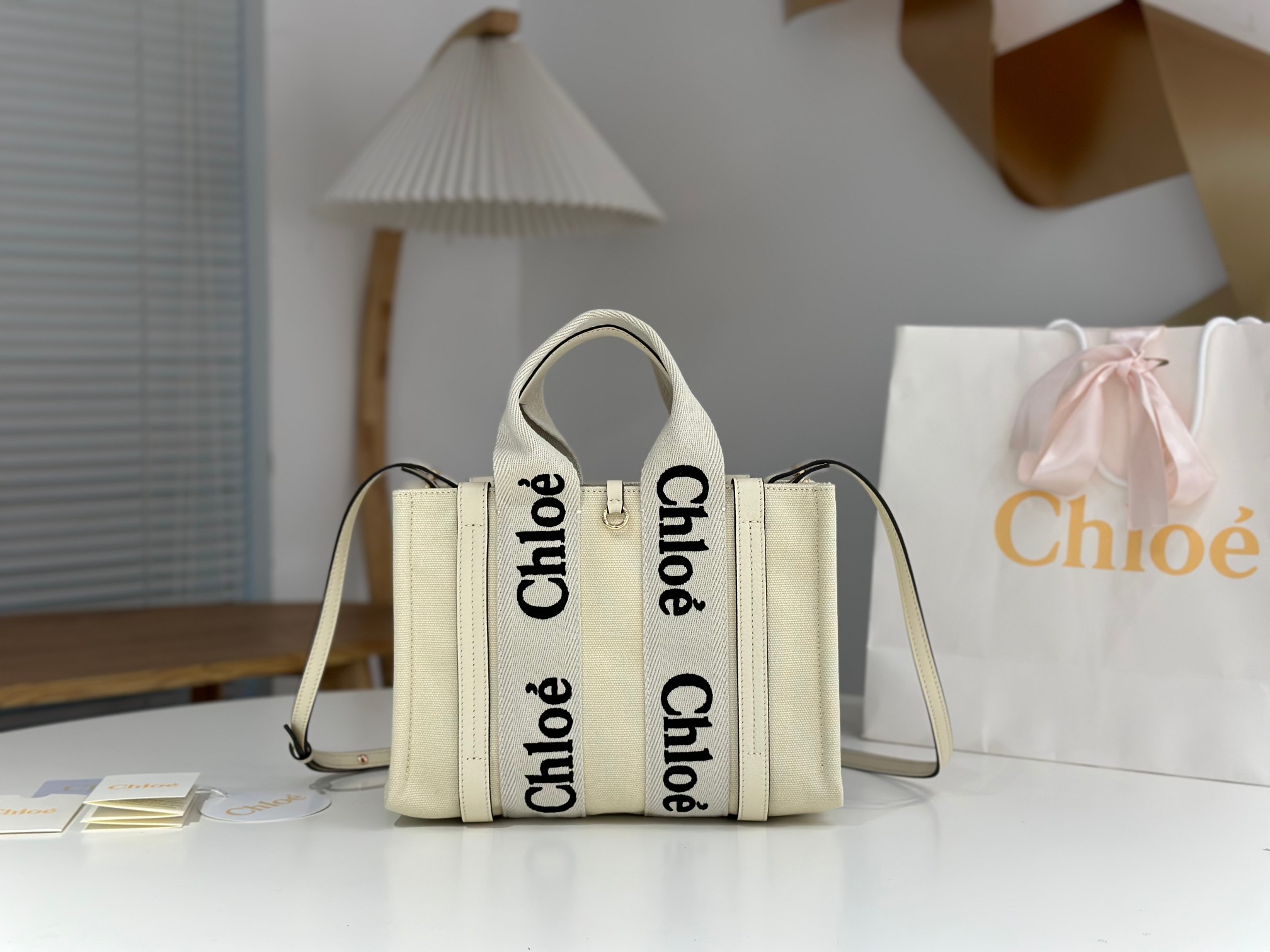 Chloé Chloé Mini Woody Tote Bag In Linen white