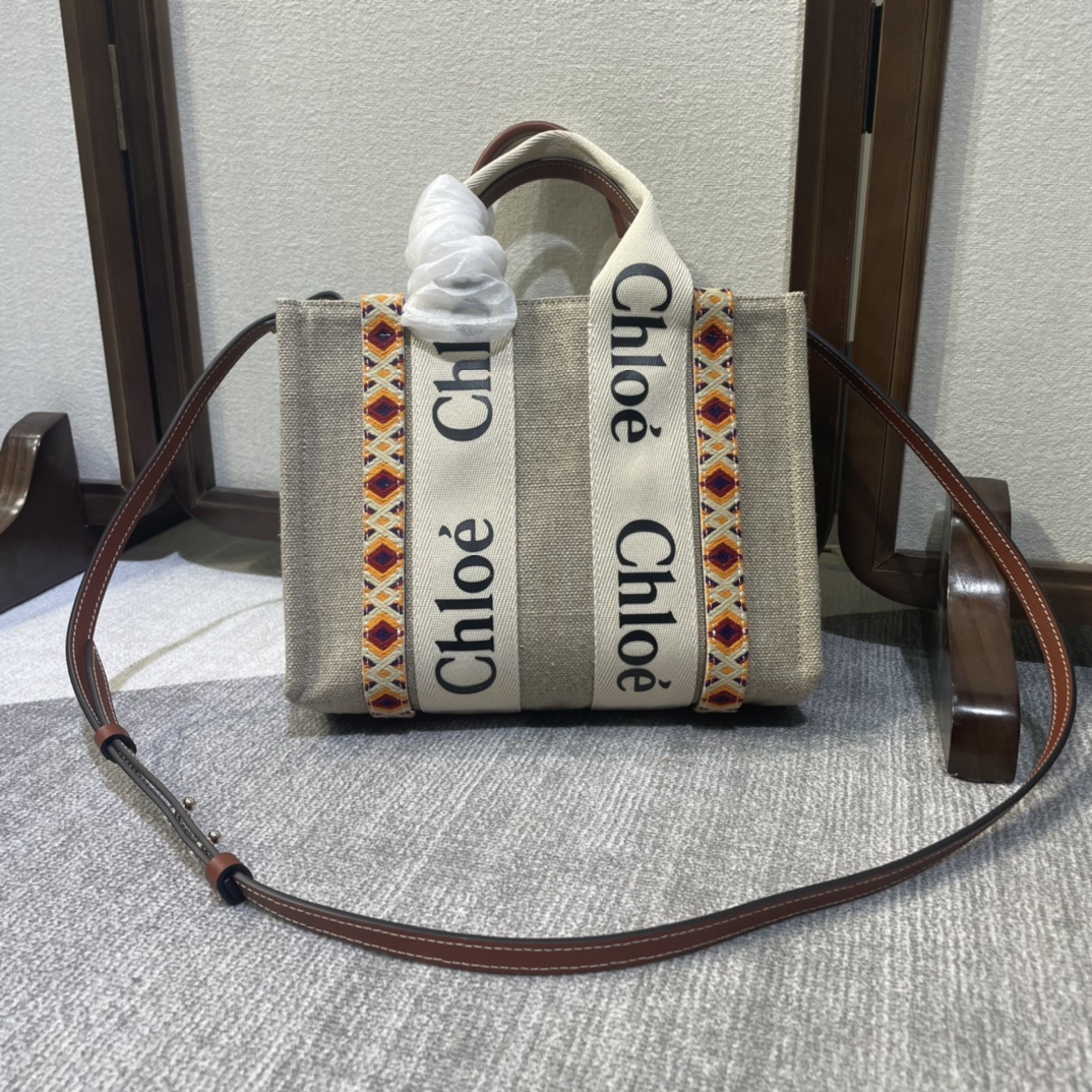 Chloe Beige Canvas Small Woody Tote Chloe |