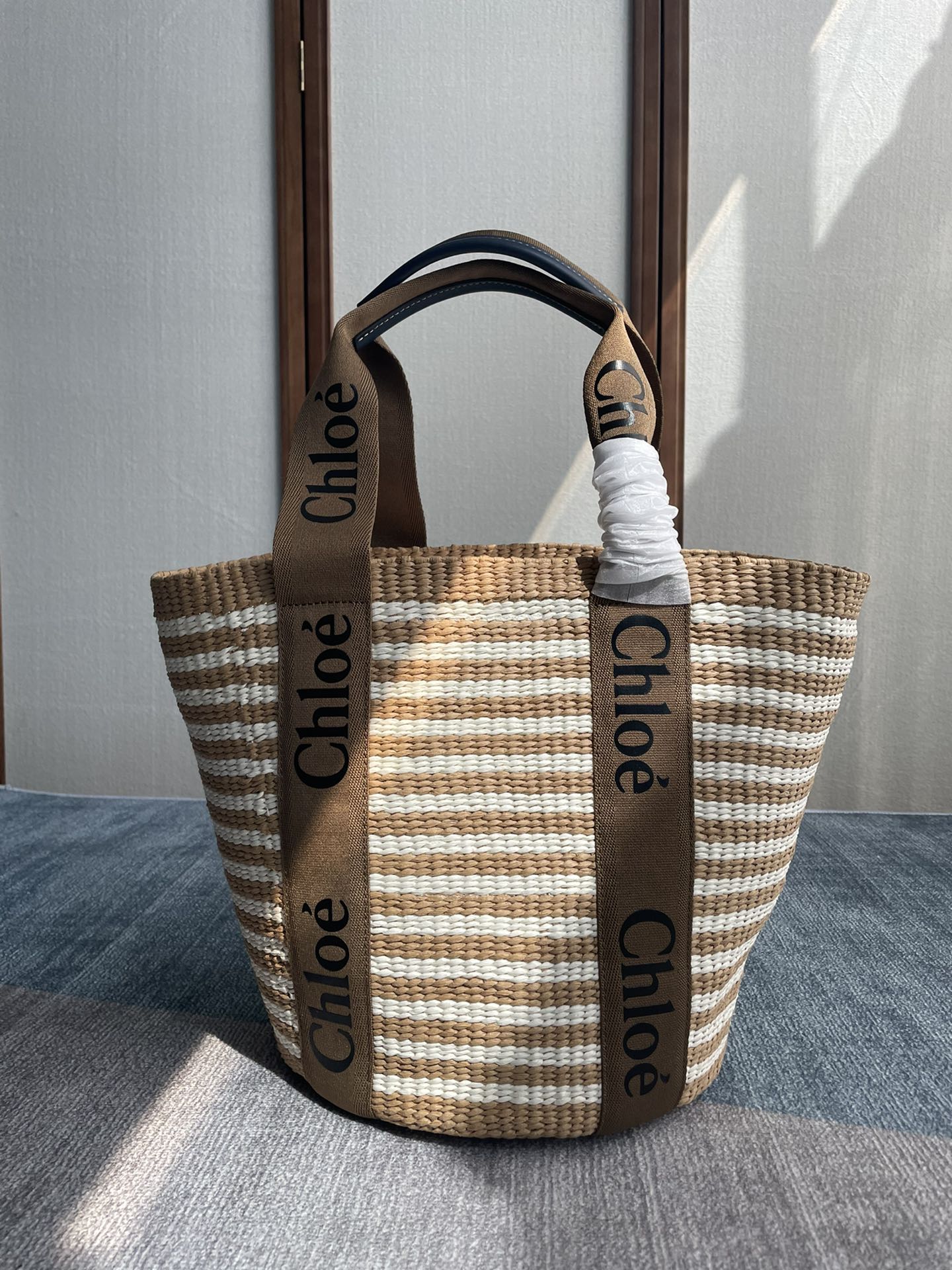 Chloe Woody Large Basket Beige White Mifuko