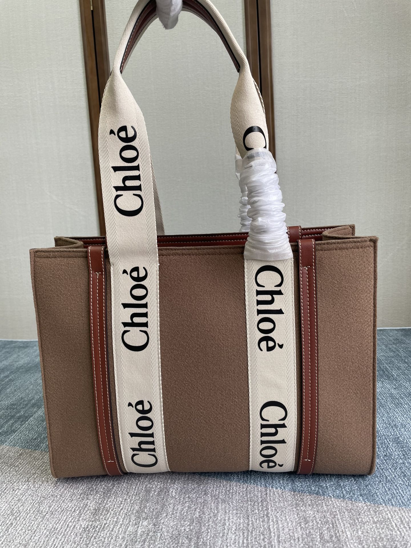 CHLOE Felt Shiny Calfskin Medium Woody Ribbon Tote Light Brown 1349523
