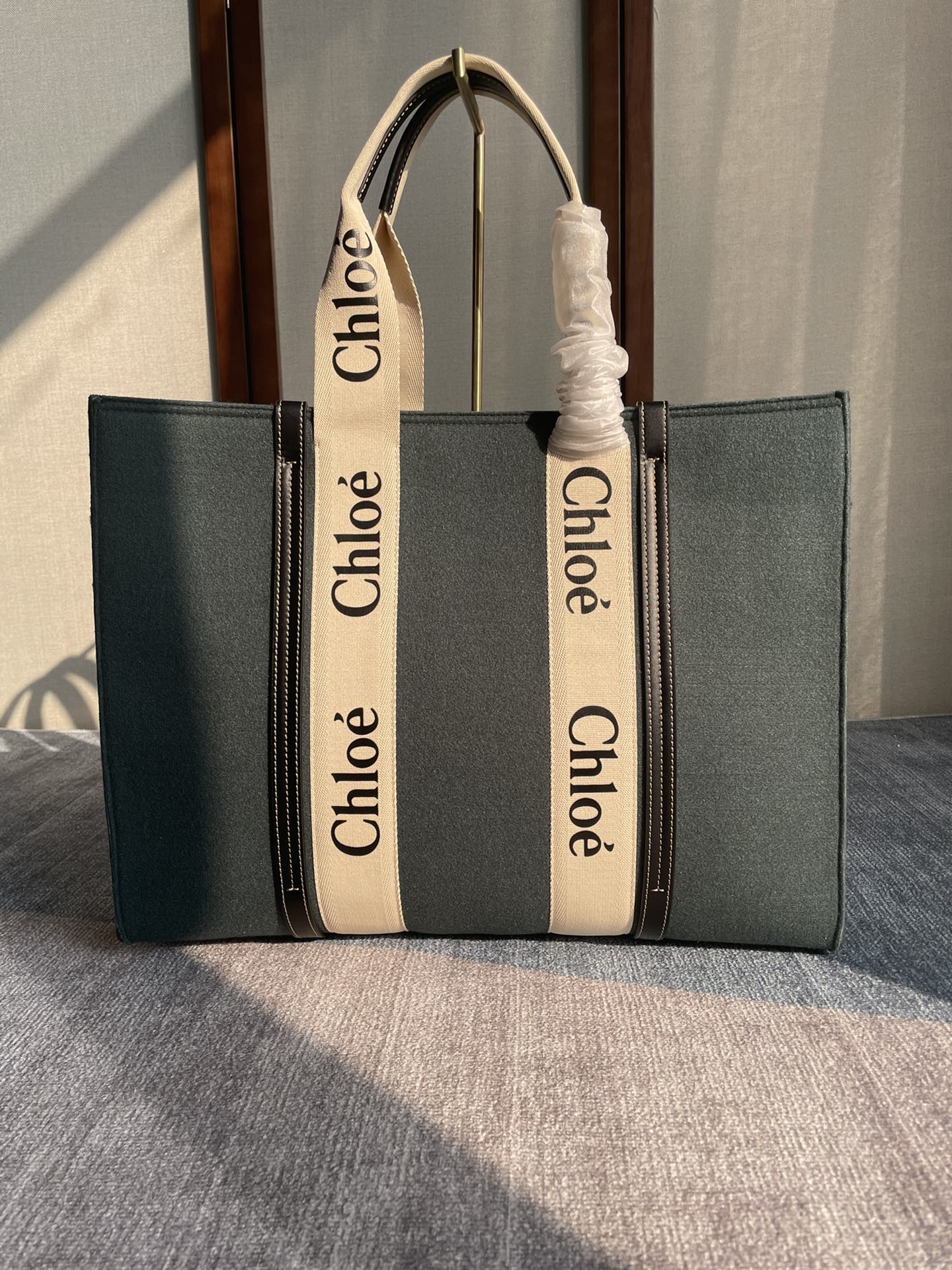 CHLOE Felt Large Woody Ribbon Tote Cashmere Grey